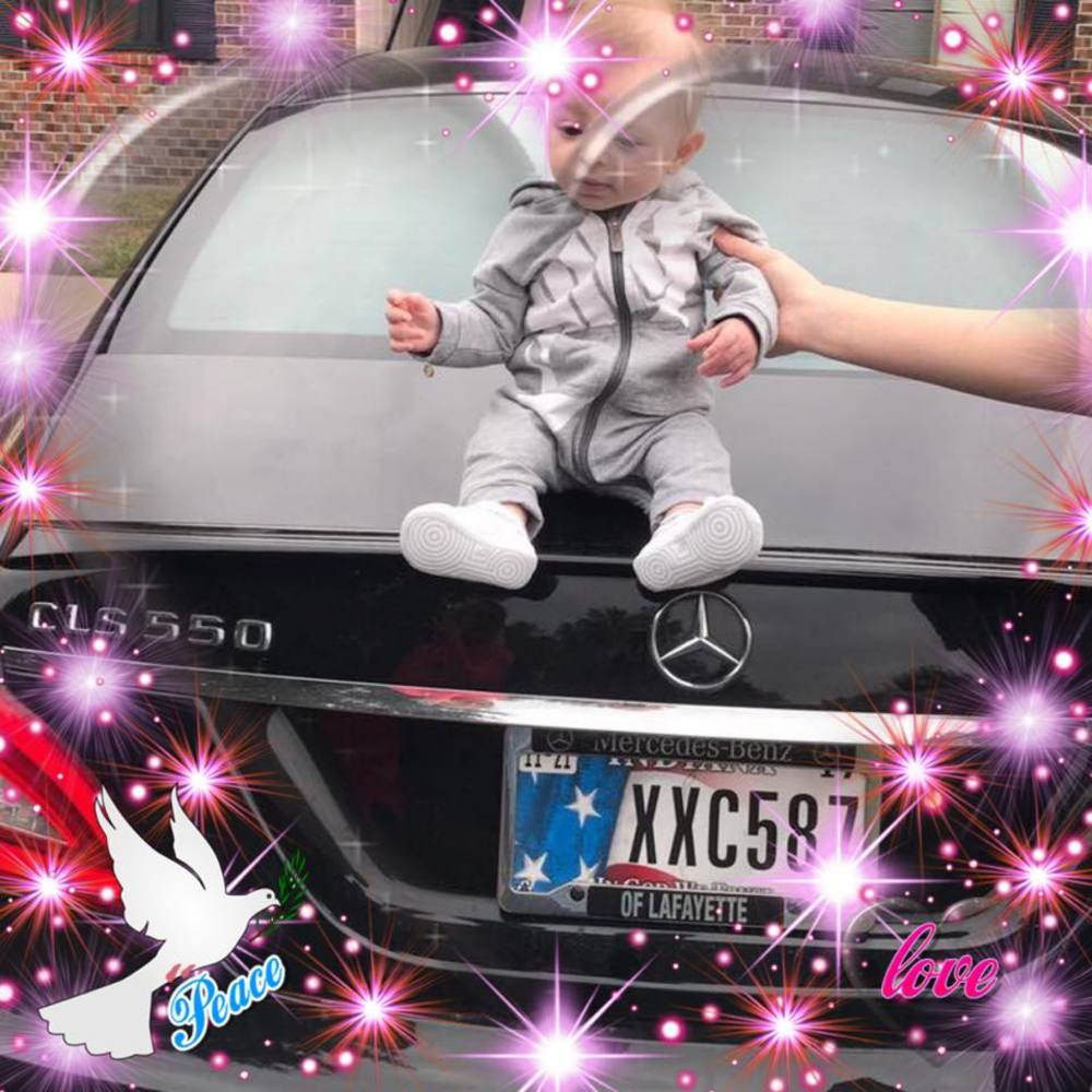 Meet your Posher, Fatmire